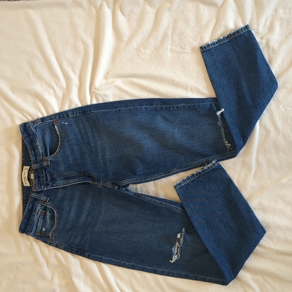 Abercrombie Curve Love High Waisted Skinny Jeans